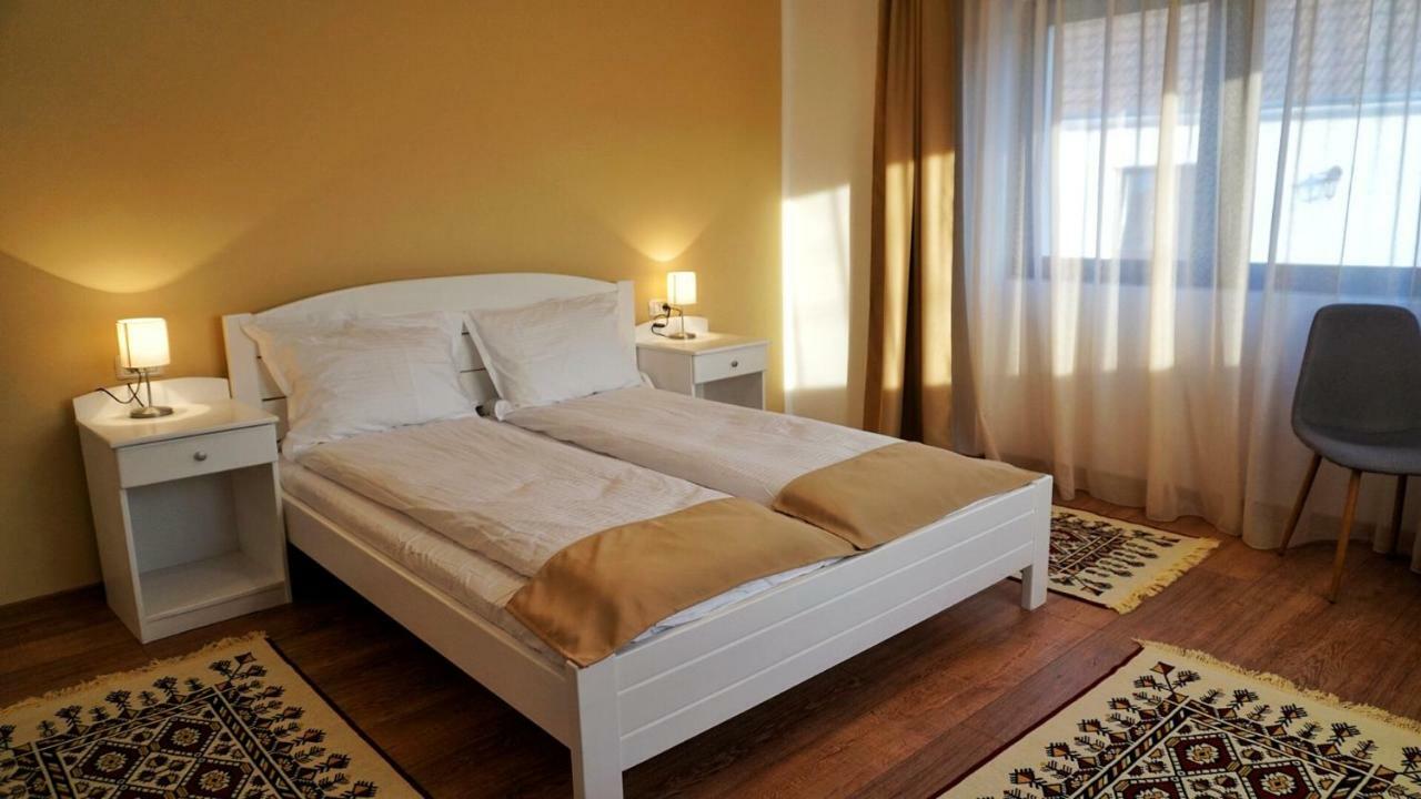 Casa Badea Hotel Riu Alb Zewnętrze zdjęcie